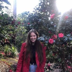 Meet your Posher, Liv